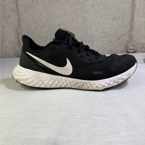 Men’s Nike Revolution Sneakers with White Swoosh
